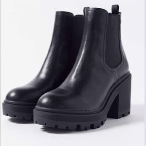SOLD. Urban Outfitters Chelsea Boots